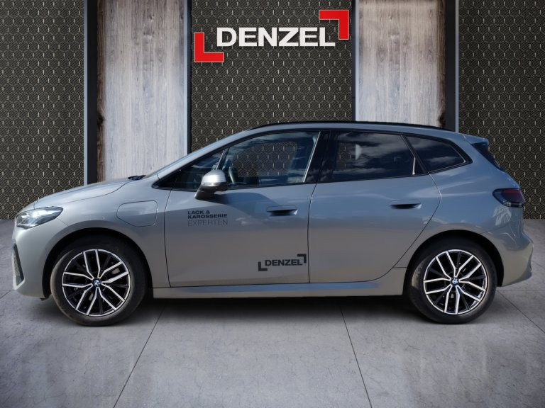 Bild 1: BMW 230e xDrive Active Tourer U06 XB2