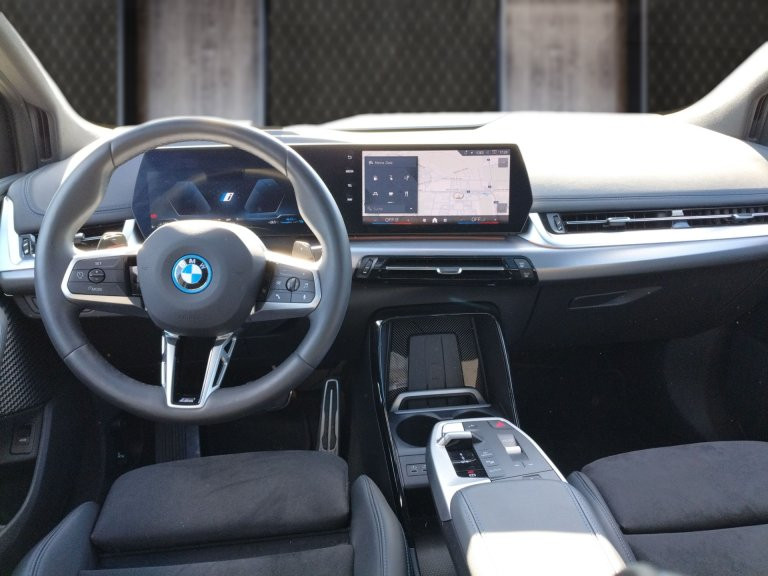 Bild 8: BMW 230e xDrive Active Tourer U06 XB2