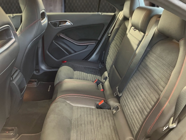 Bild 8: Mercedes CLA 180