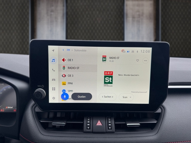 Bild 6: Toyota RAV4 Active 2,5, 306 PS 4x4 Plug-In Hybrid