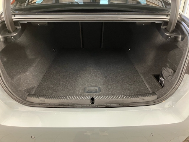 Bild 9: BMW i5 eDrive40 Limousine G60 HAO