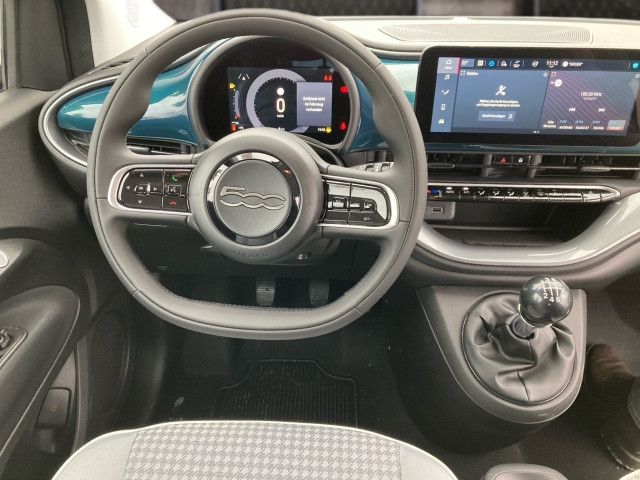 Bild 12: Fiat 500 Hybrid Hatchback