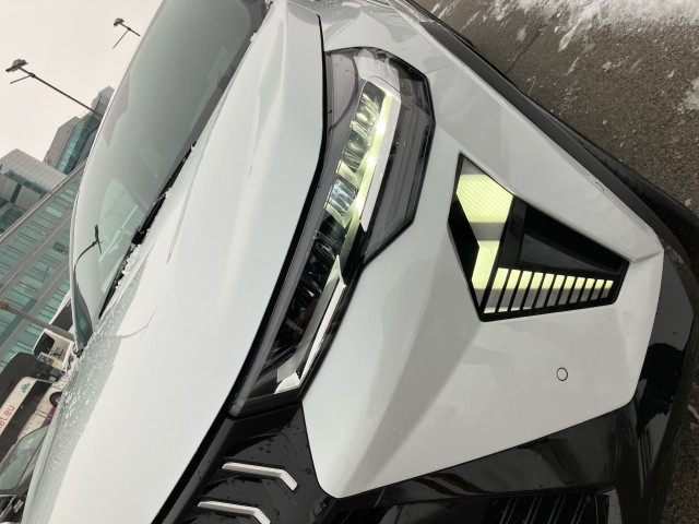 Bild 11: Mitsubishi Grandis 1,3 Petrol Intense S+C+T 26