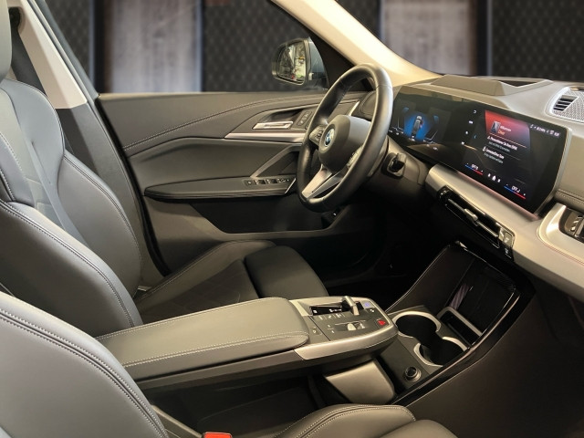 Bild 5: BMW iX1 eDrive20 U11