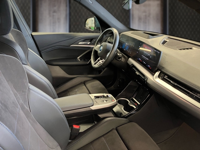 Bild 5: BMW iX1 eDrive20 U11