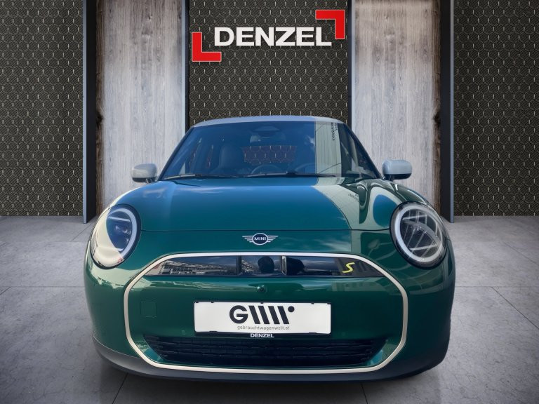 Bild 12: Mini Cooper SE J01