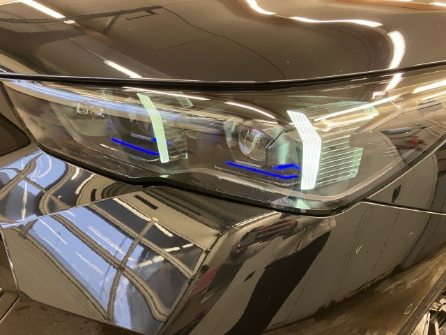 Bild 3: BMW i5 xDrive40 Touring