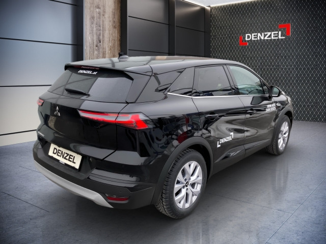 Bild 3: Mitsubishi Grandis 1,3 Petrol Intense S+C+T 26