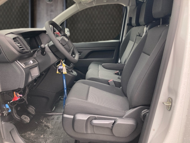 Bild 10: Fiat Transporter Scudo Serie 3 KW XL BlueHDi