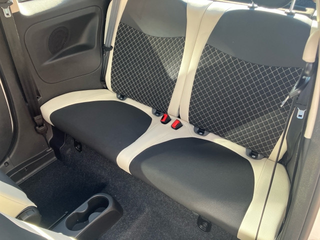 Bild 8: Fiat 500 Hybrid 70 Dolcevita