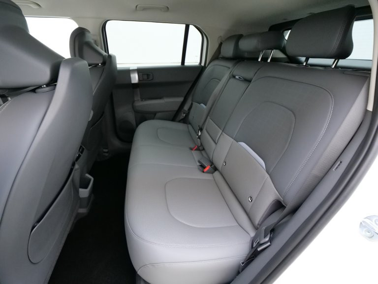 Bild 12: Kia EV3/EARTH PLUS/81,4K