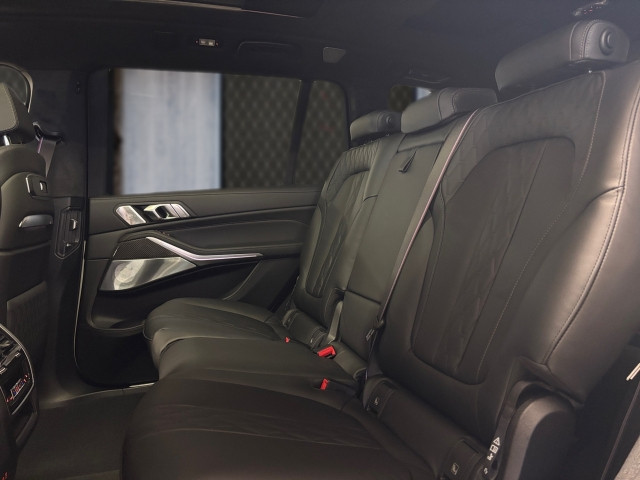 Bild 8: BMW X7 xDrive40d G07 B57