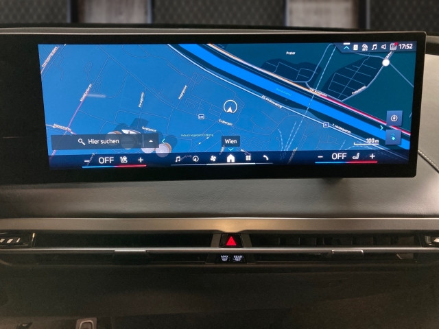 Bild 11: BMW PKW i-Serie iX xDrive45