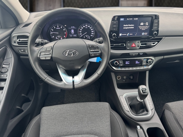 Bild 6: Hyundai i30 CW 1,0 T-GDI Edi
