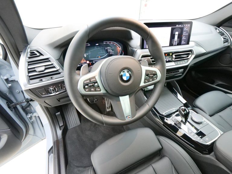 Bild 15: BMW X4 xDrive 20i Aut.