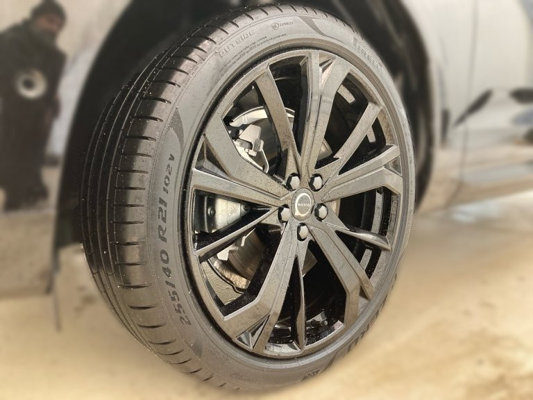 Bild 4: VOLVO PKW XC60 Black Edition P