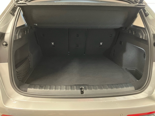 Bild 9: BMW iX1 eDrive20 U11