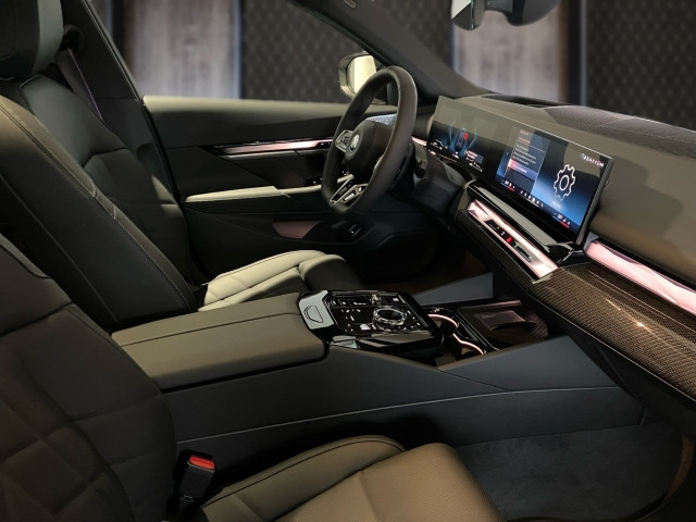 Bild 5: BMW 550e xDrive Touring