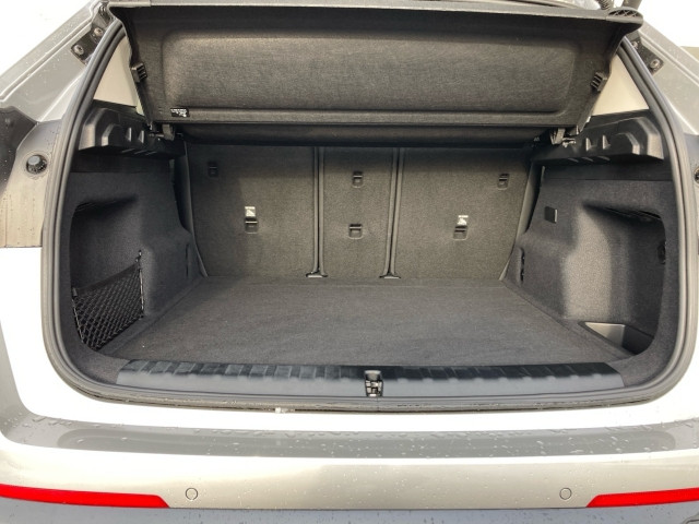 Bild 9: BMW iX1 xDrive30 U11