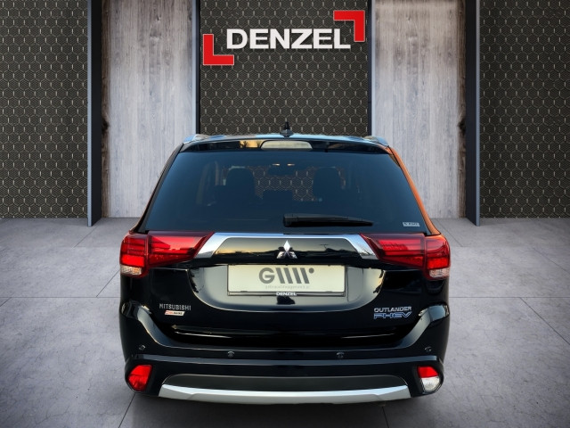 Bild 10: Mitsubishi Outlander Allrad Hybrid PHEV Instyle Connect