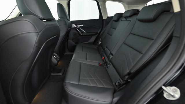 Bild 14: BMW X1 xDrive30e U11 XB2