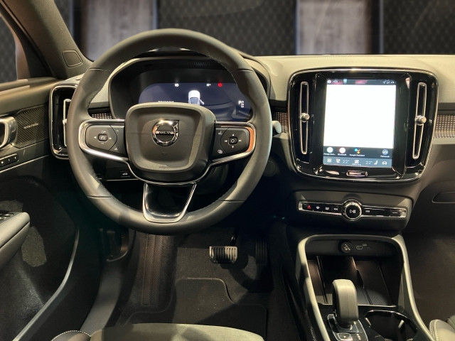 Bild 4: VOLVO PKW EC40 Single Ultra Dark