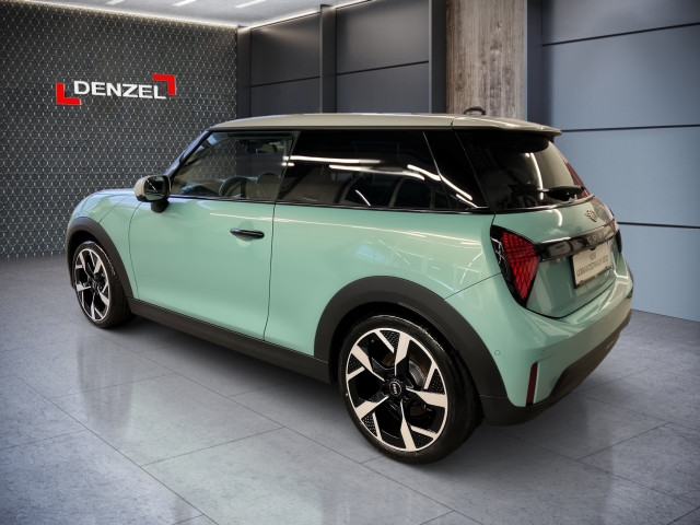 Bild 2: Mini Cooper C F66 B38