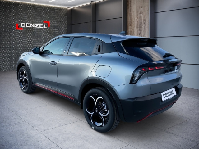 Bild 2: Alfa Junior Ibrida Speciale 1.2 136PS MHEV FWD