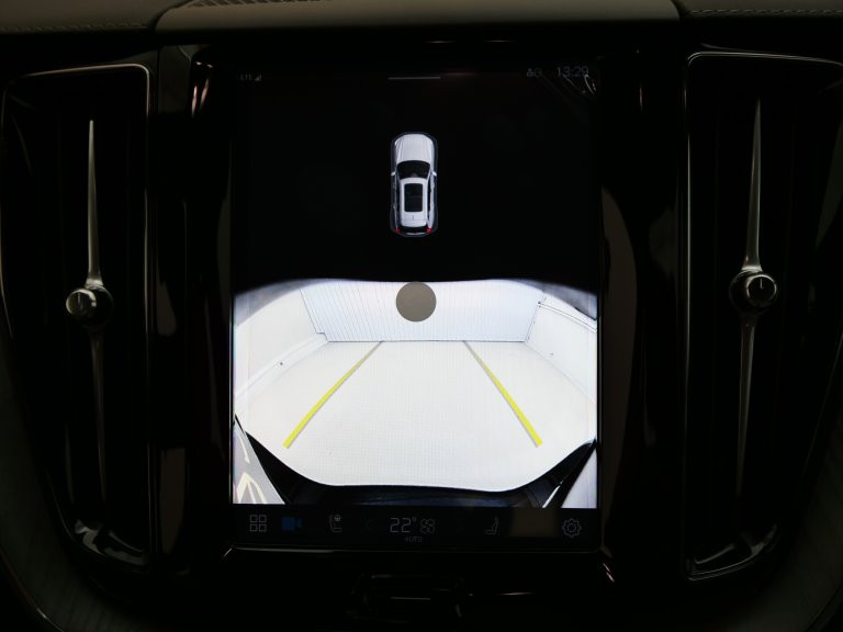 Bild 9: VOLVO PKW XC60 Recharge Ultima, T6 AWD Plug-in Hybrid, Elektrisch/Benz