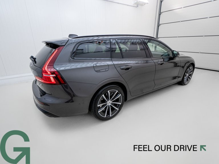 Bild 3: VOLVO PKW V60 Plus, T6 AWD Plu