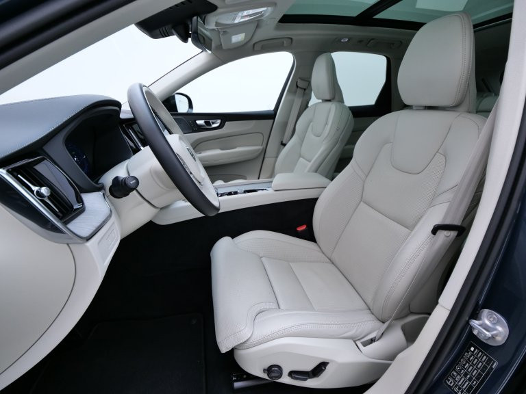 Bild 12: VOLVO PKW XC60 Ultra, T6 AWD P