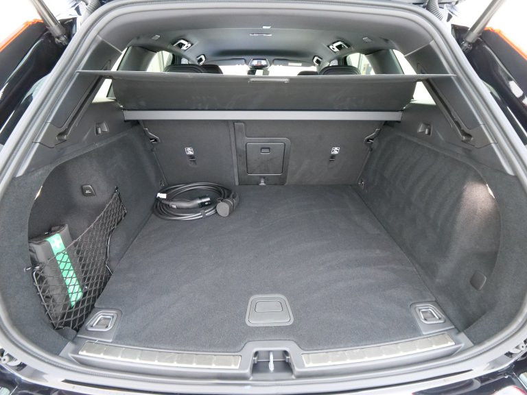 Bild 12: VOLVO PKW XC60 Black Edition P