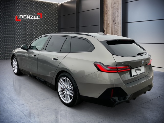 Bild 2: BMW 520d xDrive Touring G61 B47