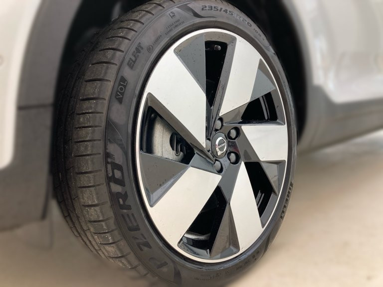 Bild 4: VOLVO PKW EX40 Ultra, Twin Motor, Vollelektrisch