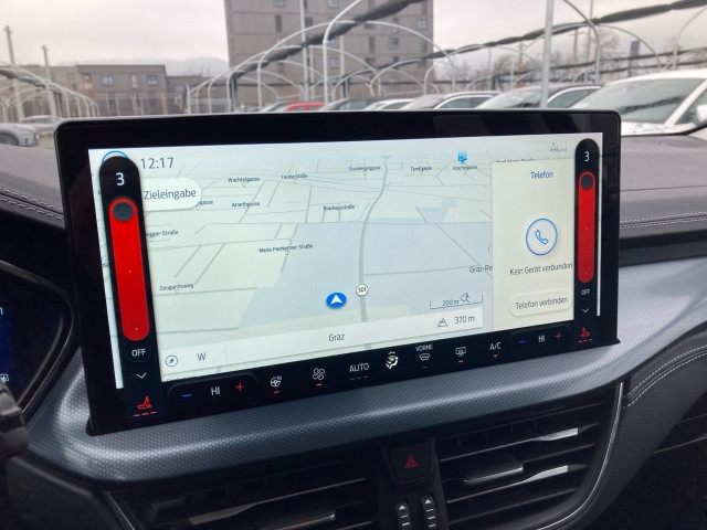 Bild 13: Ford Focus Turnier 1,0 EcoBoost Hybrid Active Vignale Aut.