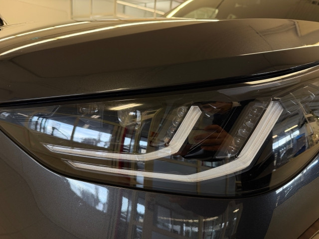 Bild 11: BMW X3 30e PHEV xDrive A