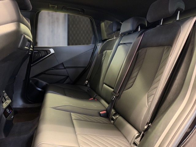 Bild 8: BMW X3 30e PHEV xDrive A