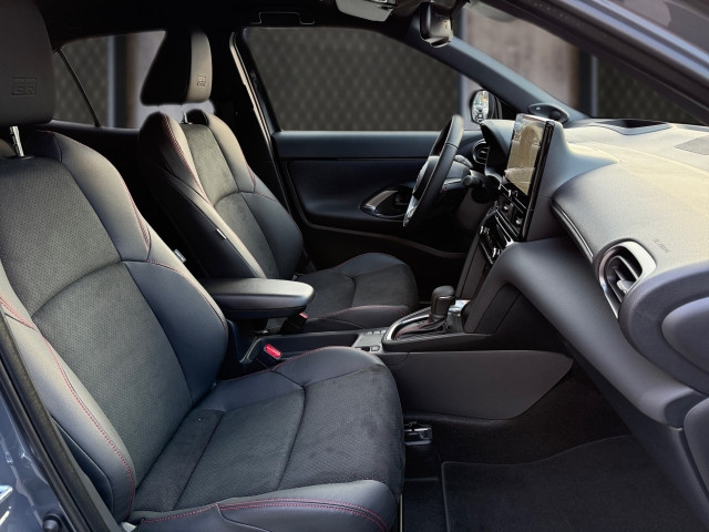 Bild 5: Toyota Yaris Cross - 1,5 l 4x2 HY  GR SPORT