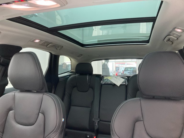 Bild 14: VOLVO PKW XC60 Ultra, T6 AWD Plug-in Hybrid, Elektrisch/Benzin, Bright