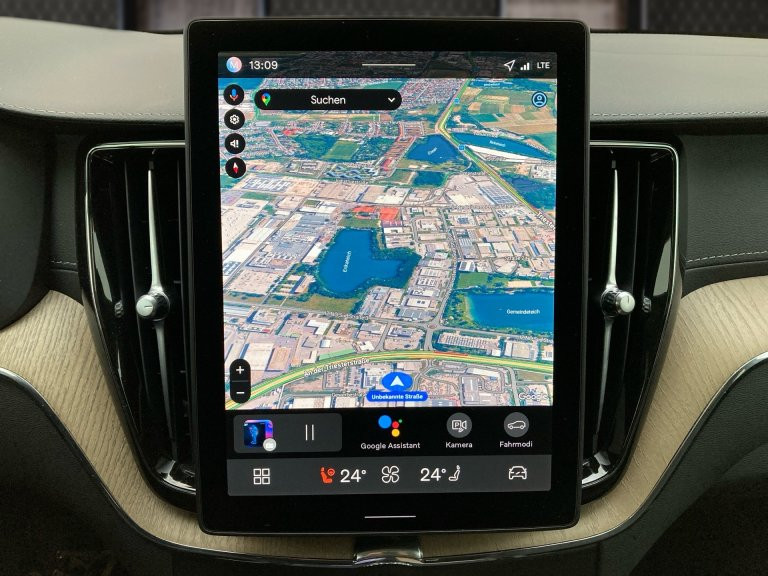 Bild 7: VOLVO PKW XC60 Ultra, T6 AWD Plug-in Hybrid, Elektrisch/Benzin, Bright