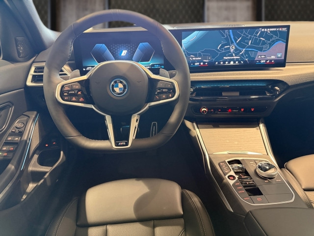 Bild 6: BMW 330e xDrive Limousine MX G20