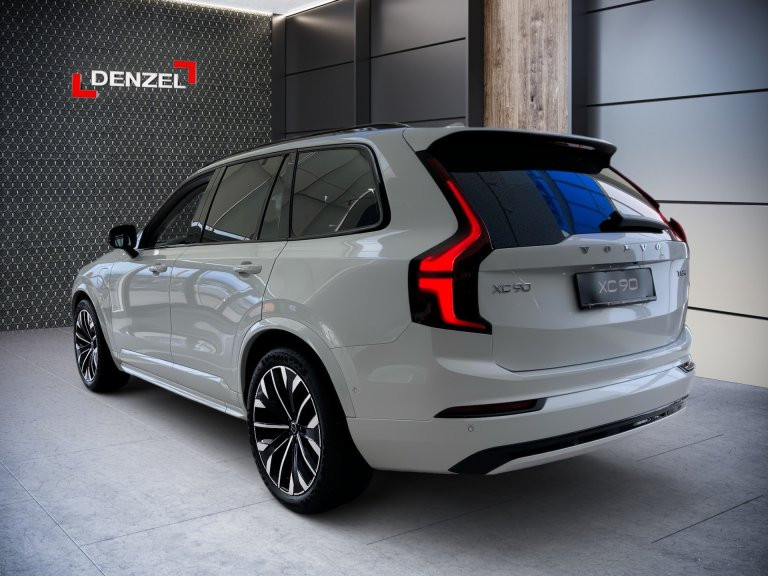 Bild 2: VOLVO PKW XC90 Ultra, T8 AWD Plug-in Hybrid, Dark, 7 Sitze
