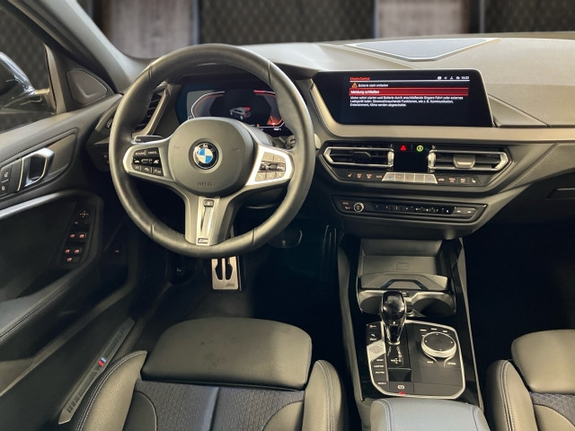 Bild 6: BMW 118d 5-Türer F40