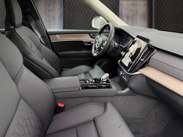 Bild 5: VOLVO PKW XC90 Plus, T8 AWD Plug-in Hybrid, Elektrisch/Benzin, Bright,