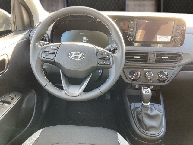 Bild 6: Hyundai i10 4-Sitzer Jubile 1.0