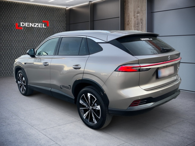 Bild 7: MG HS HEV Luxury Lenkradhzg. 25.5