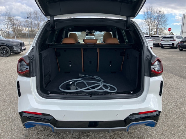 Bild 9: BMW iX3 G08 HA0