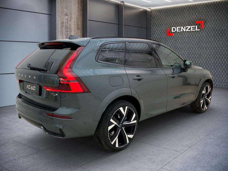 Bild 3: VOLVO PKW XC60 Ultra, T6 AWD Plug-in Hybrid, Elektrisch/Benzin, Dark