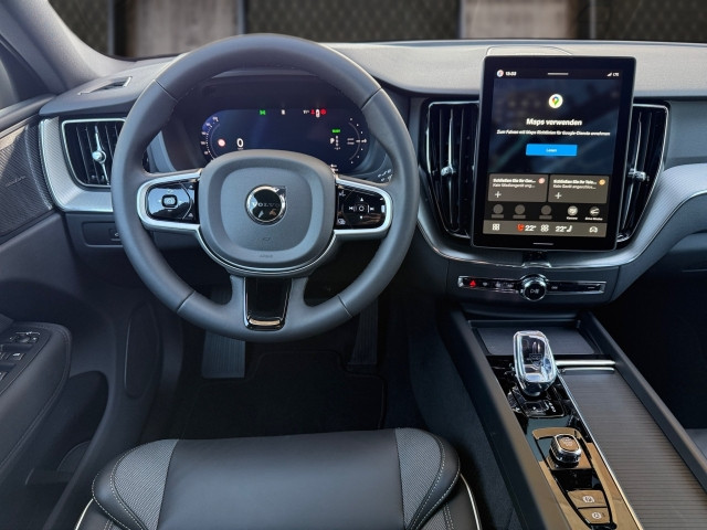 Bild 6: VOLVO PKW XC60 Black Edition Plus, T6 AWD Plug-in Hybrid, Elektrisch/B