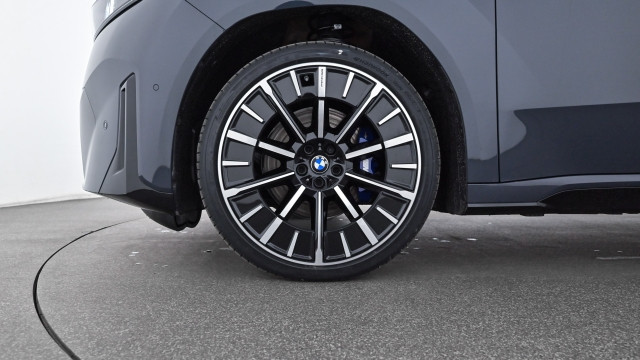 Bild 10: BMW iX3 50 xDrive NA5